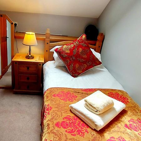 Dolgun Uchaf Historic B&B And Cottages In Snowdonia Dolgellau Bagian luar foto