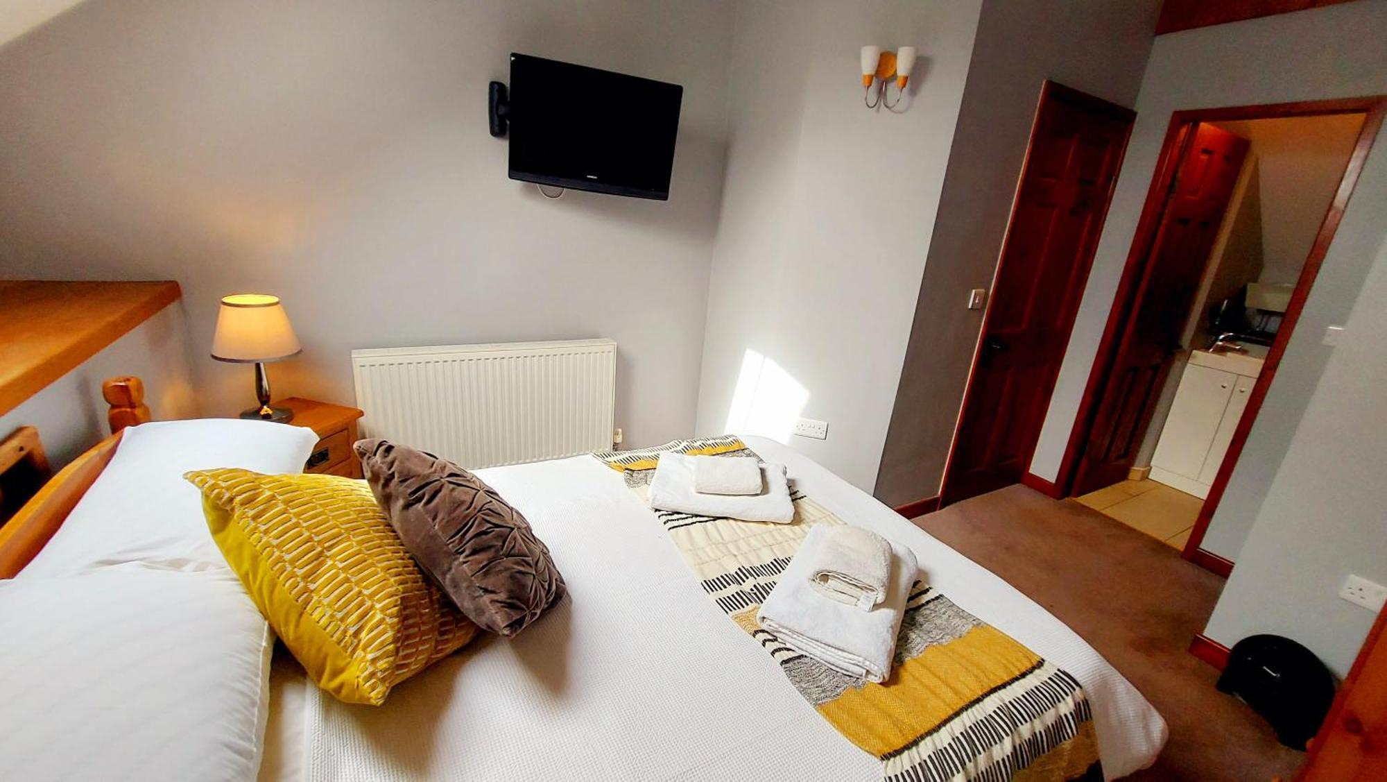 Dolgun Uchaf Historic B&B And Cottages In Snowdonia Dolgellau Bagian luar foto