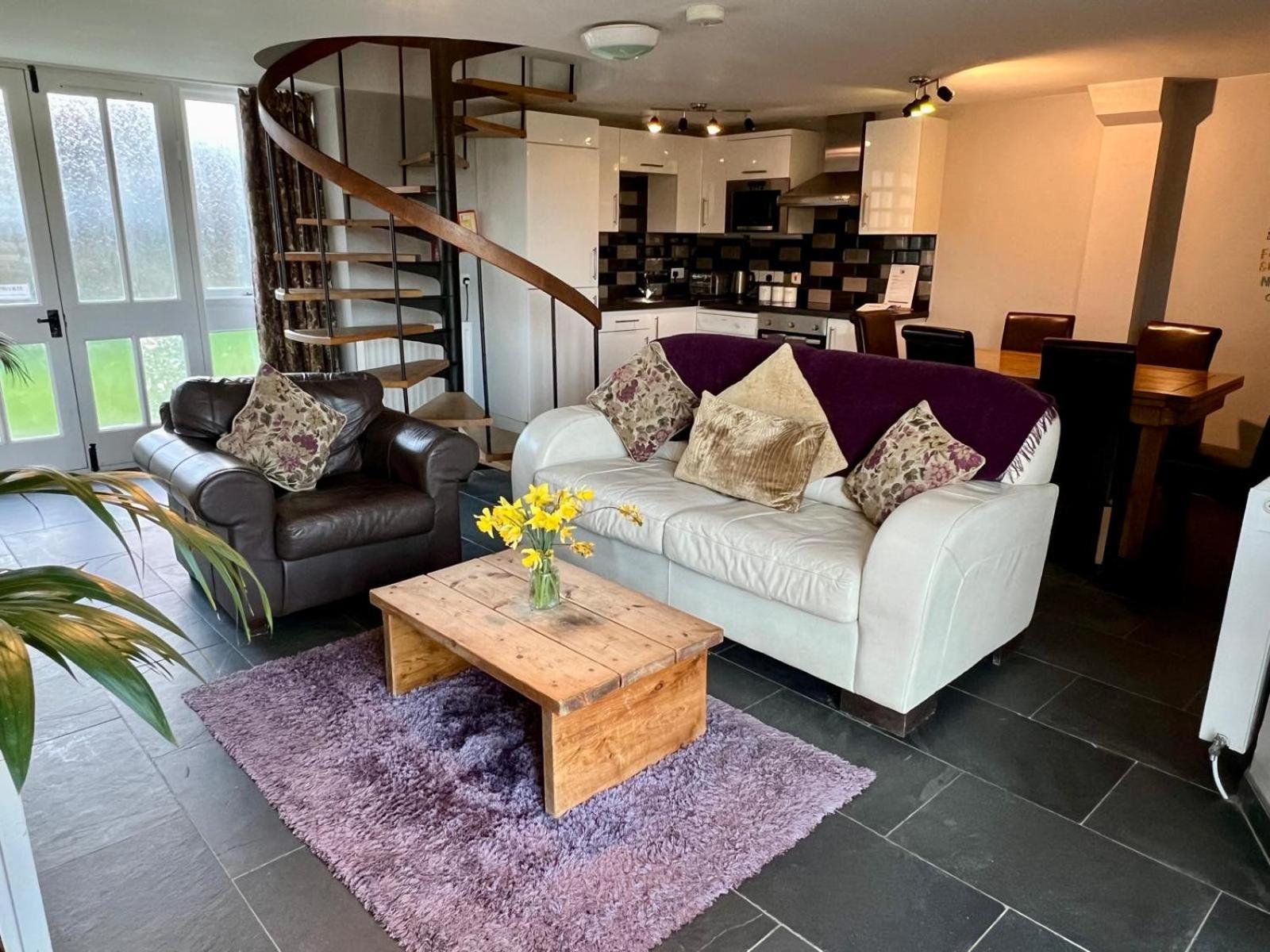 Dolgun Uchaf Historic B&B And Cottages In Snowdonia Dolgellau Bagian luar foto