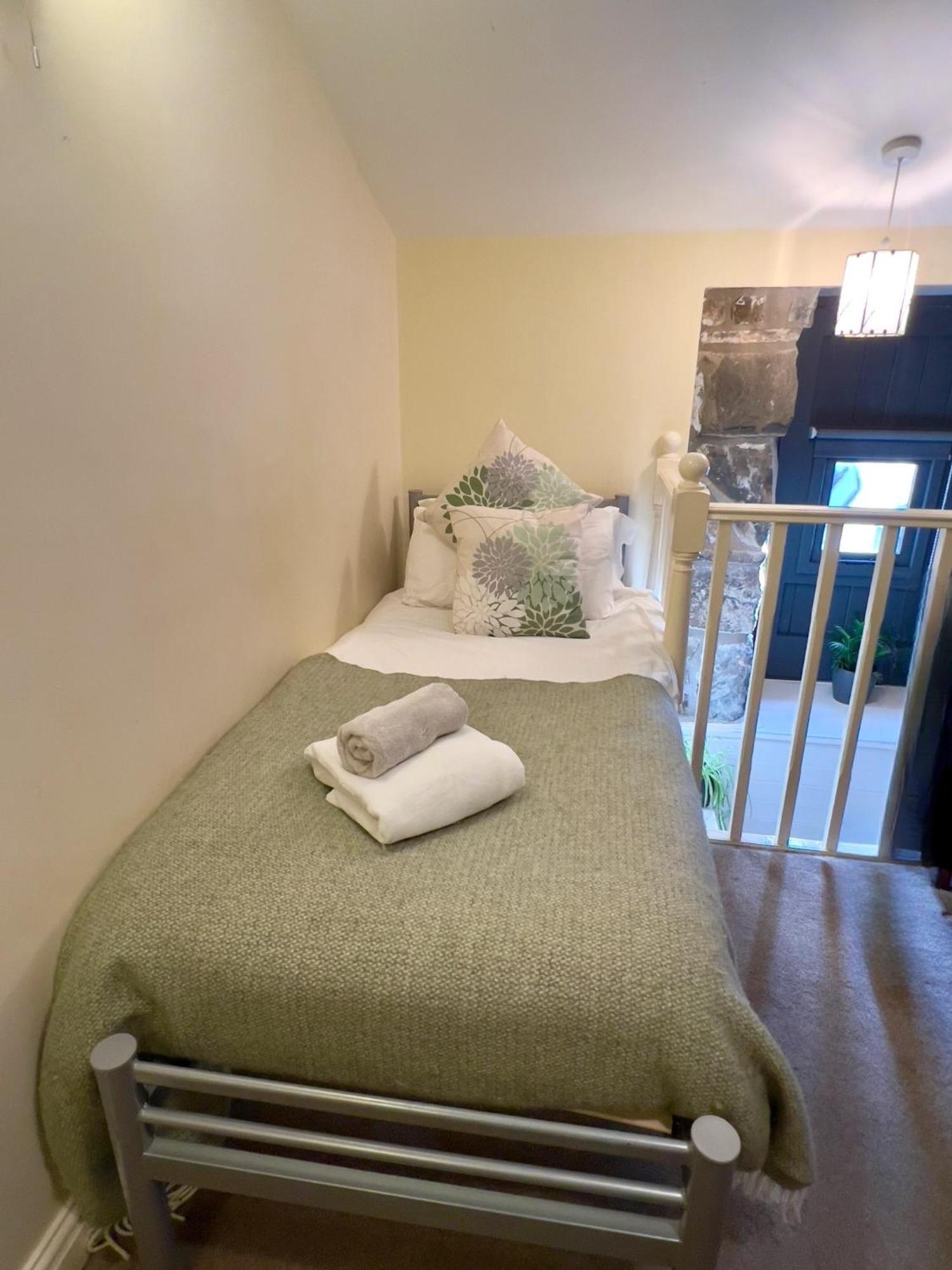 Dolgun Uchaf Historic B&B And Cottages In Snowdonia Dolgellau Bagian luar foto