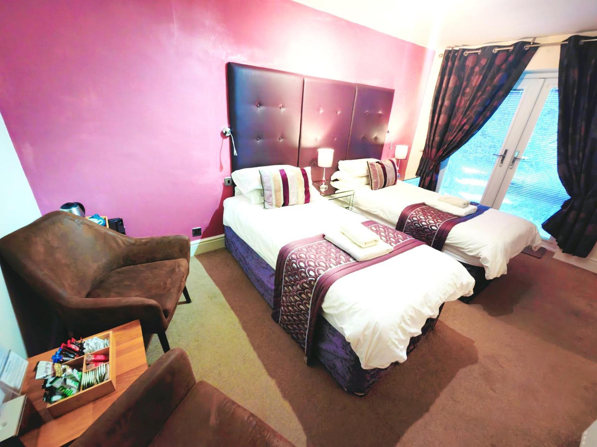 Dolgun Uchaf Historic B&B And Cottages In Snowdonia Dolgellau Bagian luar foto